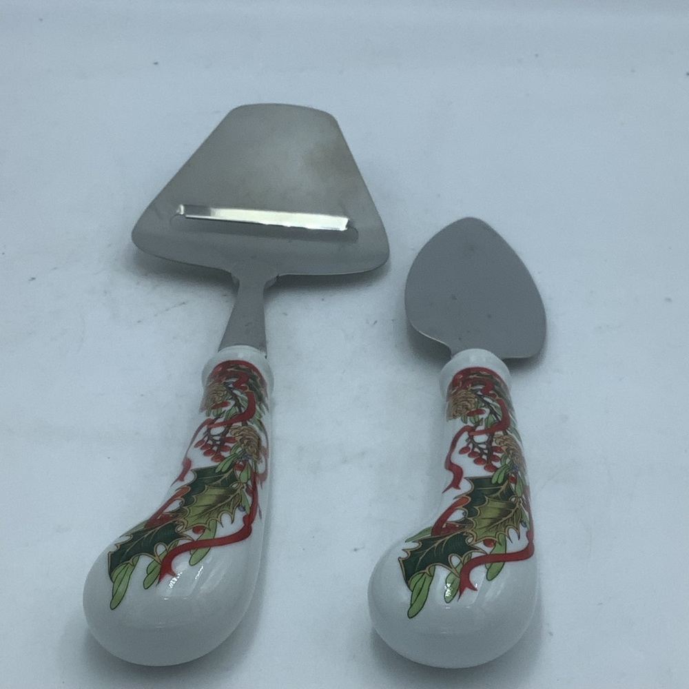 Holiday Ceramic Handled Cheese Knives with Stainless Steel Blaces